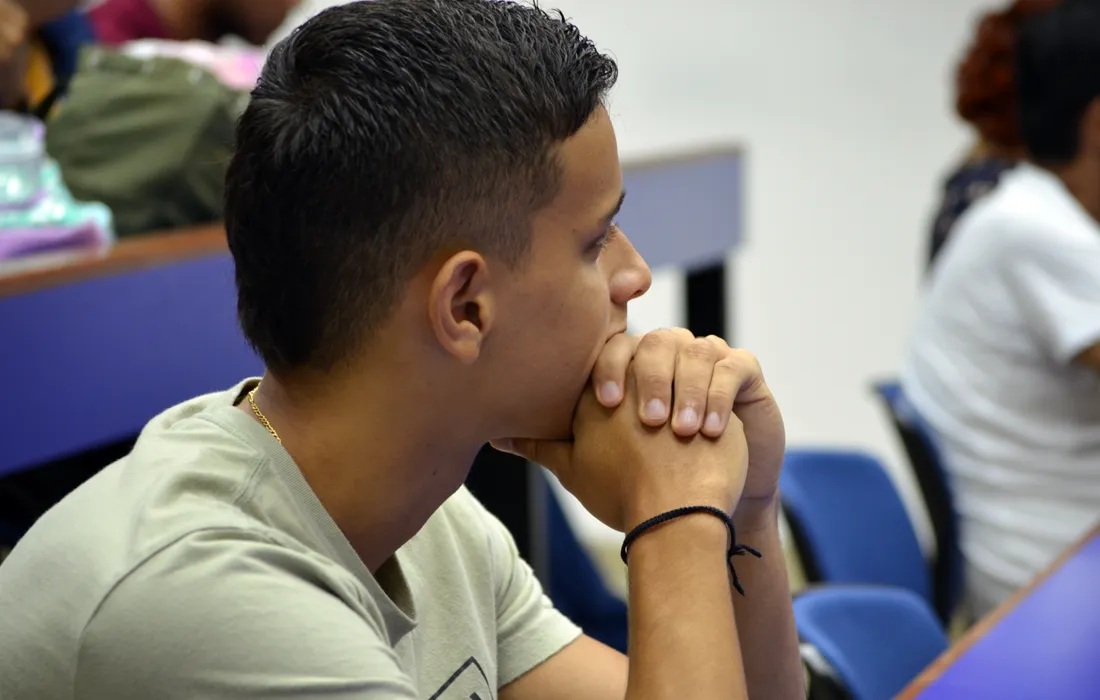 Estudiantes de Mercadeo desarrollarán un plan estratégico para apoyar a emprendedoras lideresas de la Comuna 18 Estudiantes de Mercadeo desarrollarán un plan estratégico para apoyar a emprendedoras lideresas de la Comuna 18