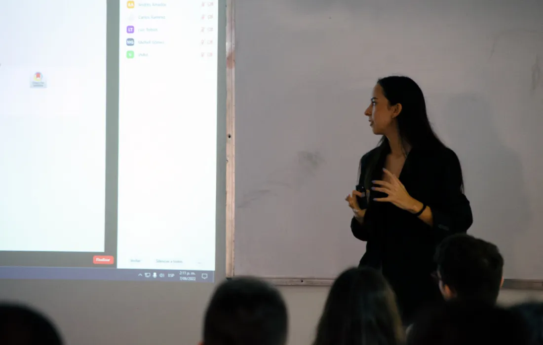 Galería: así fue la presentación de trabajos finales de la asignatura Introducción a la modelización matemática Galería: así fue la presentación de trabajos finales de la asignatura Introducción a la modelización matemática
