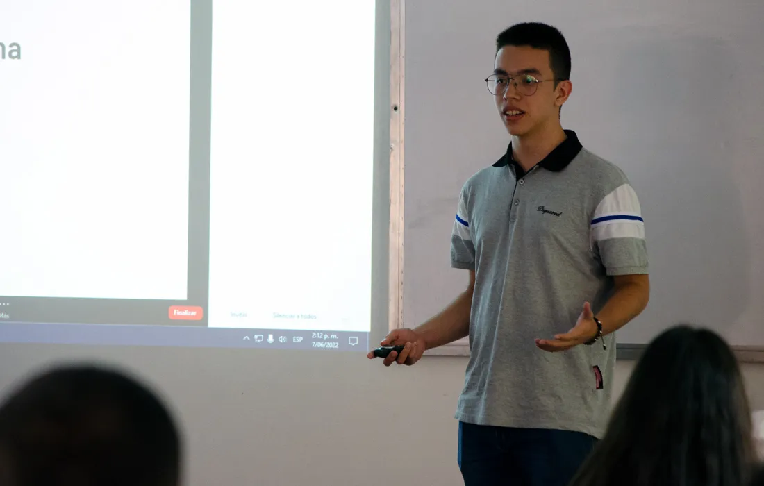 Galería: así fue la presentación de trabajos finales de la asignatura Introducción a la modelización matemática Galería: así fue la presentación de trabajos finales de la asignatura Introducción a la modelización matemática