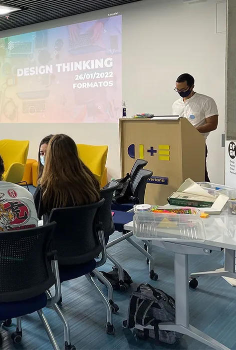 El Cali Design Factory abrió sus puertas con taller Design Thinking para 17 estudiantes de la Universidad del Desarrollo de Chile.