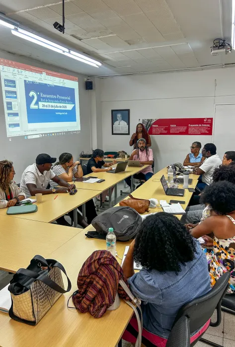 Segundo Encuentro de la Red Interuniversitaria para el Estudio de las Inequidades Étnico-Raciales Segundo Encuentro de la Red Interuniversitaria para el Estudio de las Inequidades Étnico-Raciales