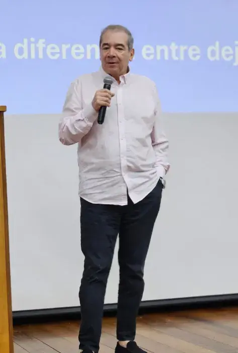 Lección Inaugural para elegir posgrado con sentido 