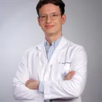 Dr. Alejandro Rosales